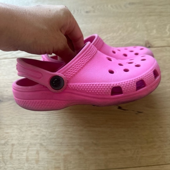 Crocs pink girls C12 - Picture 1 of 3
